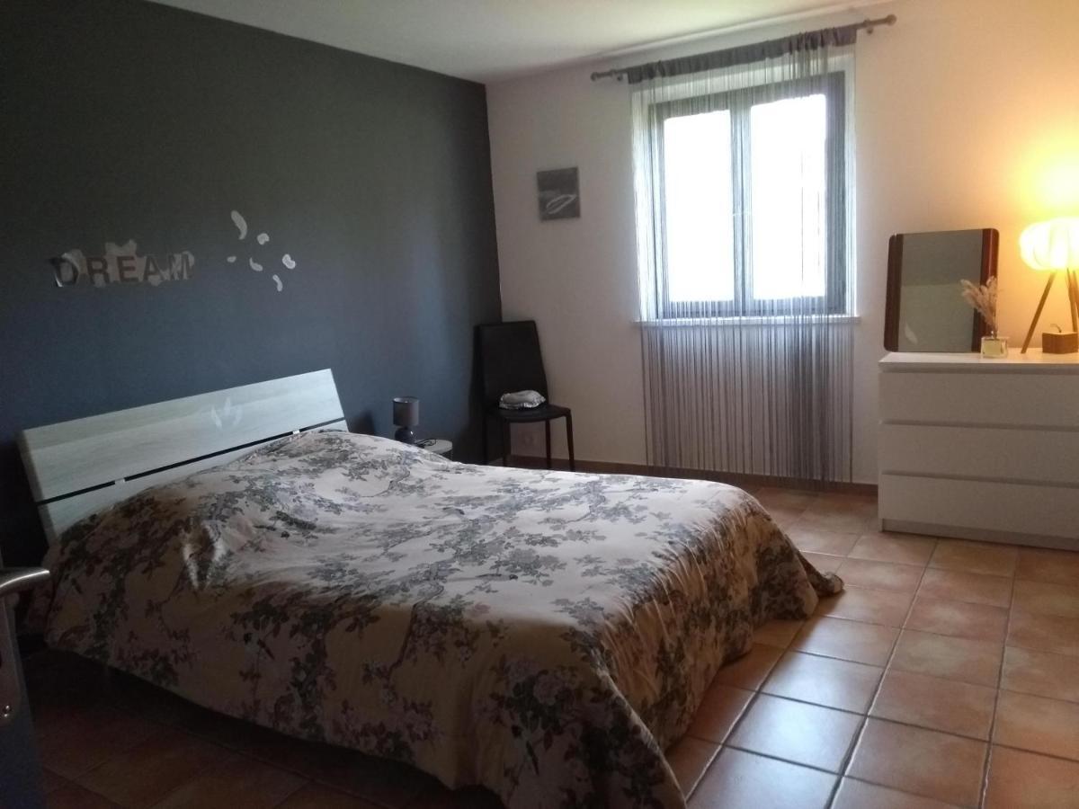 Appartement 3 Pieces Dans Villa Individuelle Falicon Dış mekan fotoğraf